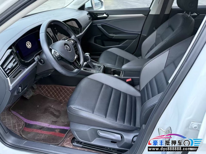 22年大众速腾轿车抵押车出售