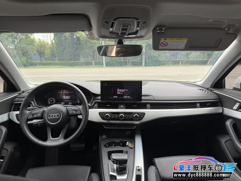 24年奥迪A4轿车抵押车出售