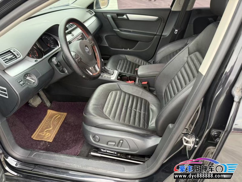 16年大众迈腾轿车抵押车出售