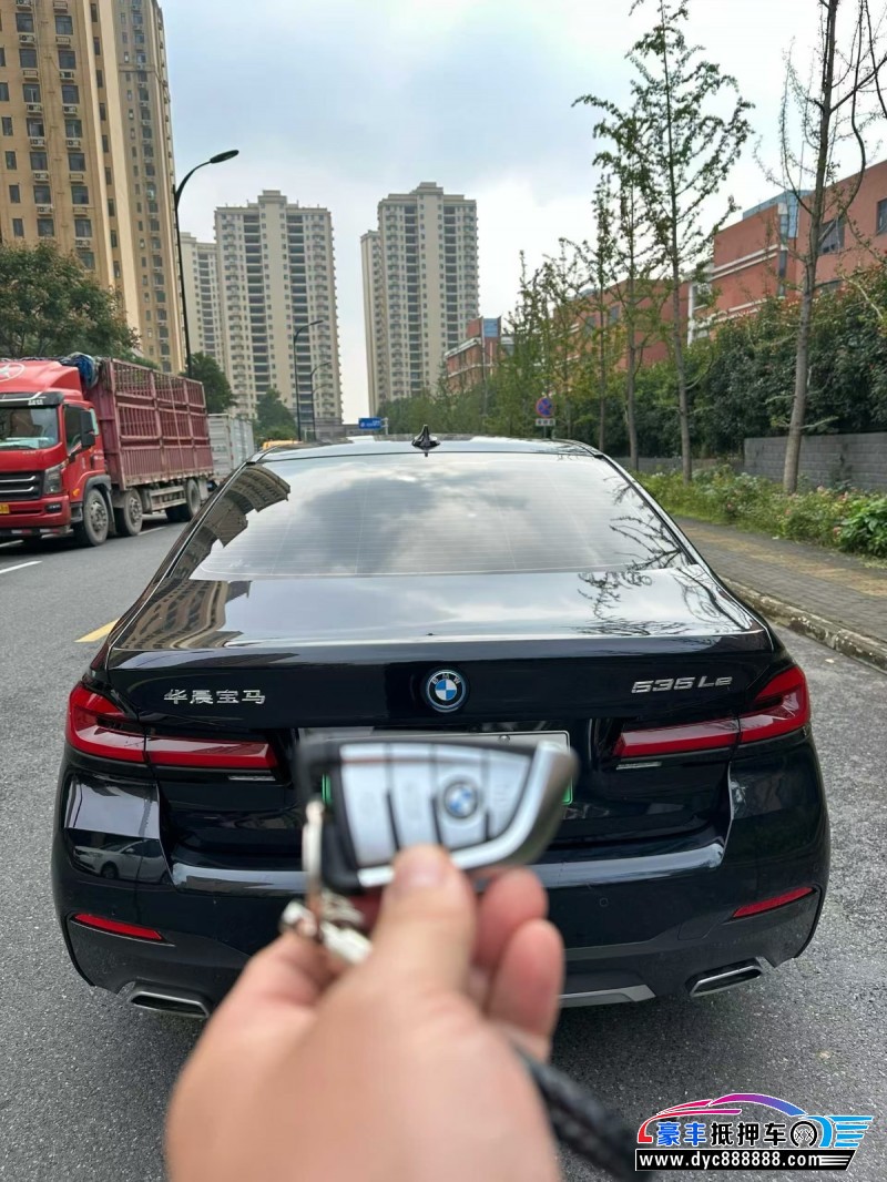 22年宝马5系轿车抵押车出售