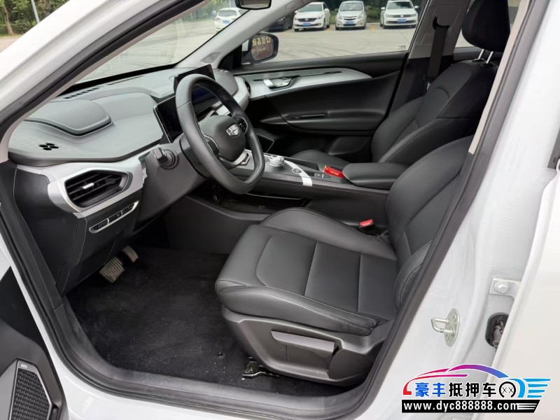 24年吉利几何轿车抵押车出售