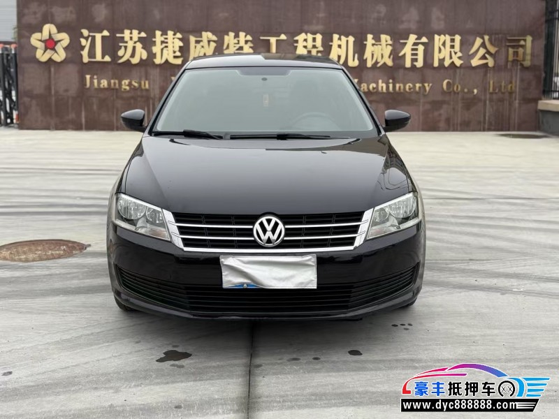 抵押车出售14年大众朗逸轿车