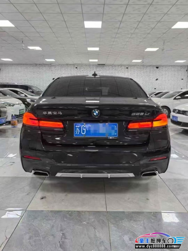 21年宝马5系轿车抵押车出售