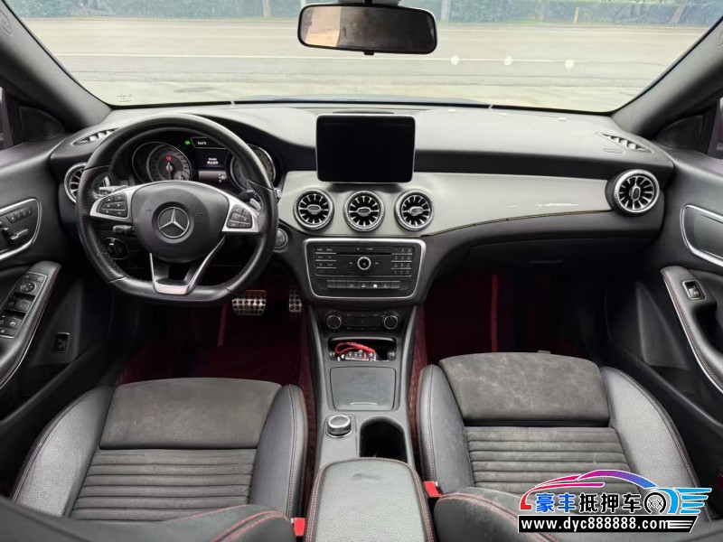 16年奔驰CLA轿车抵押车出售