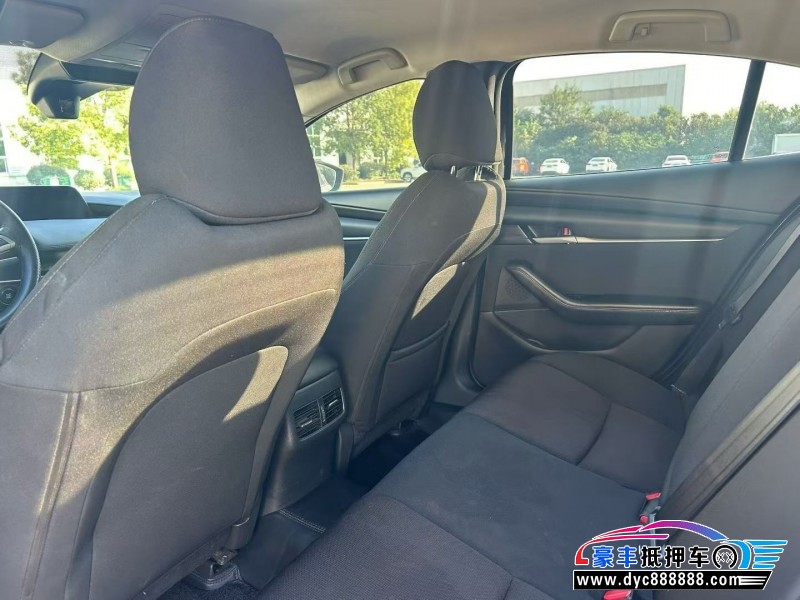 22年马自达昂克赛拉轿车抵押车出售