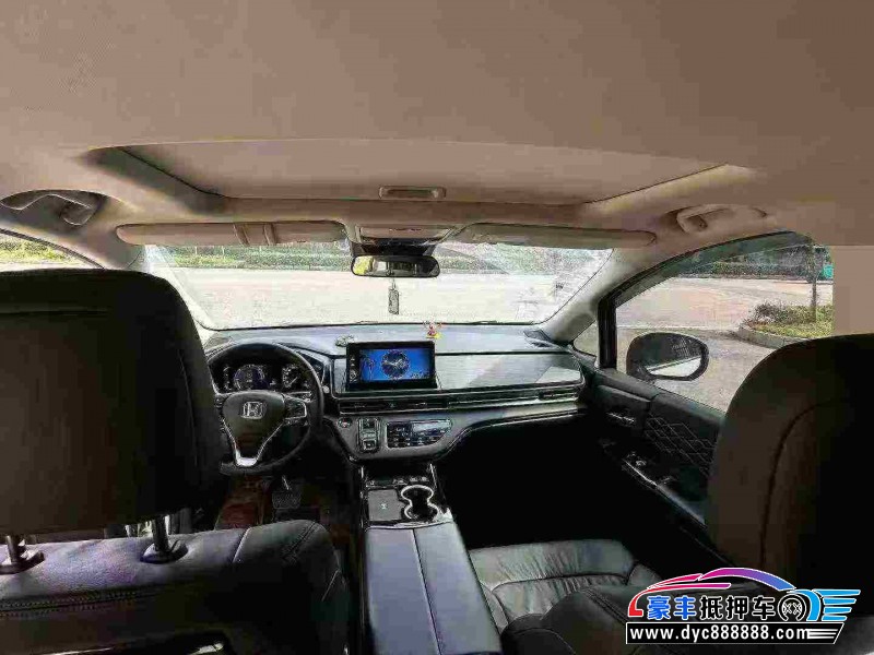 24年本田艾力绅轿车抵押车出售