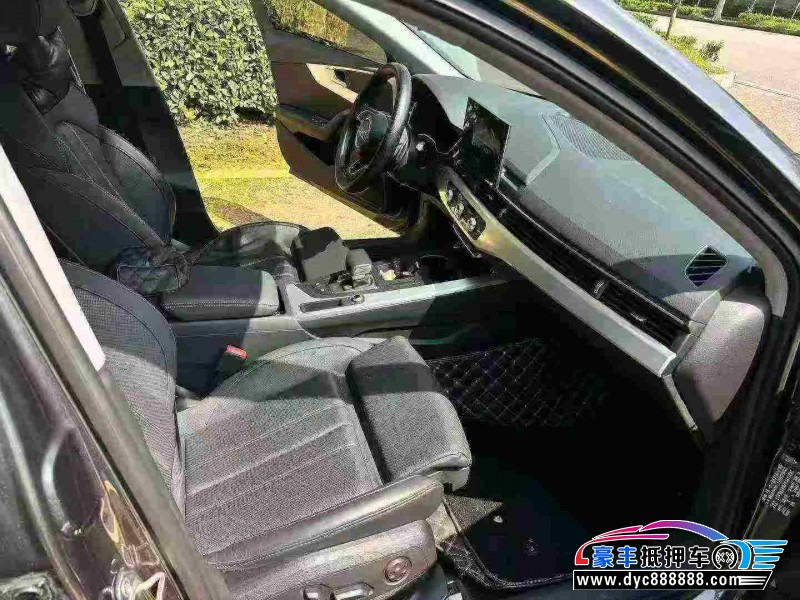 23年奥迪A4L轿车抵押车出售