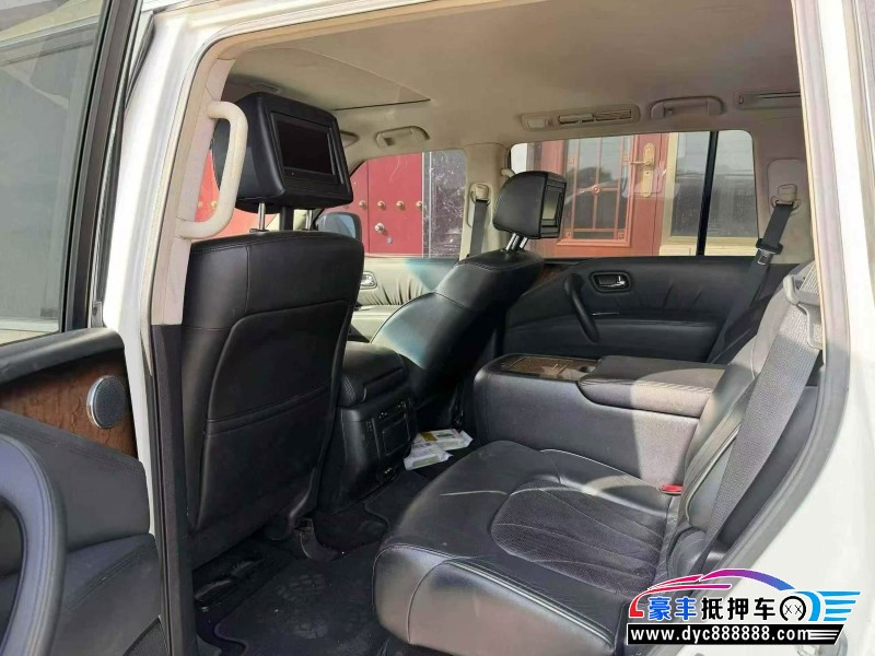 13年英菲尼迪QX56轿车抵押车出售