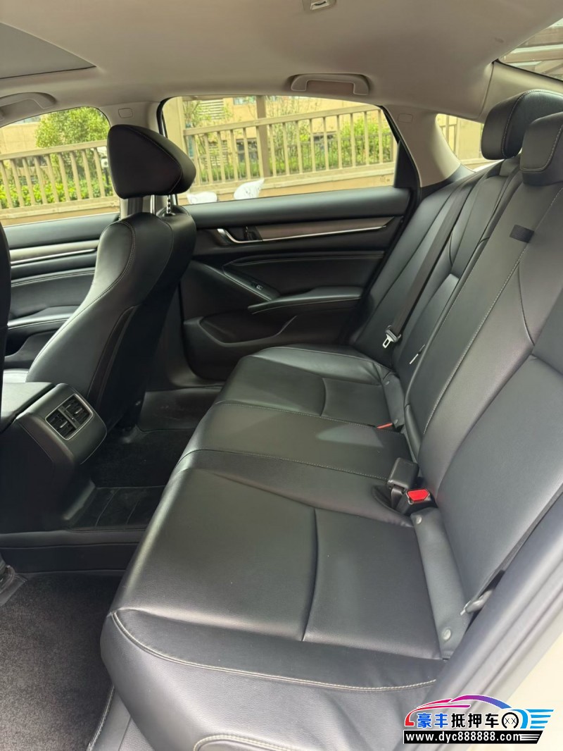 19年本田英诗派轿车抵押车出售