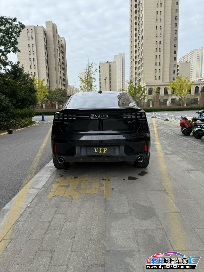 21年领克05轿车抵押车出售