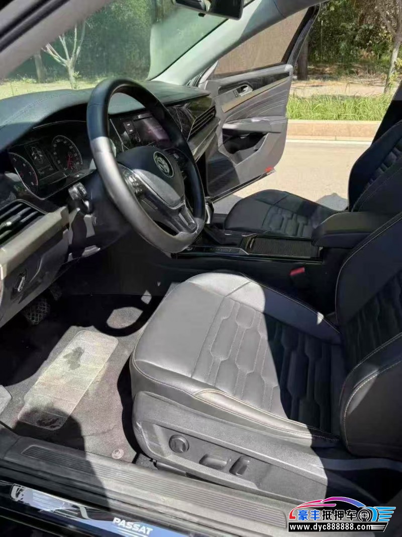 20年大众帕萨特轿车抵押车出售