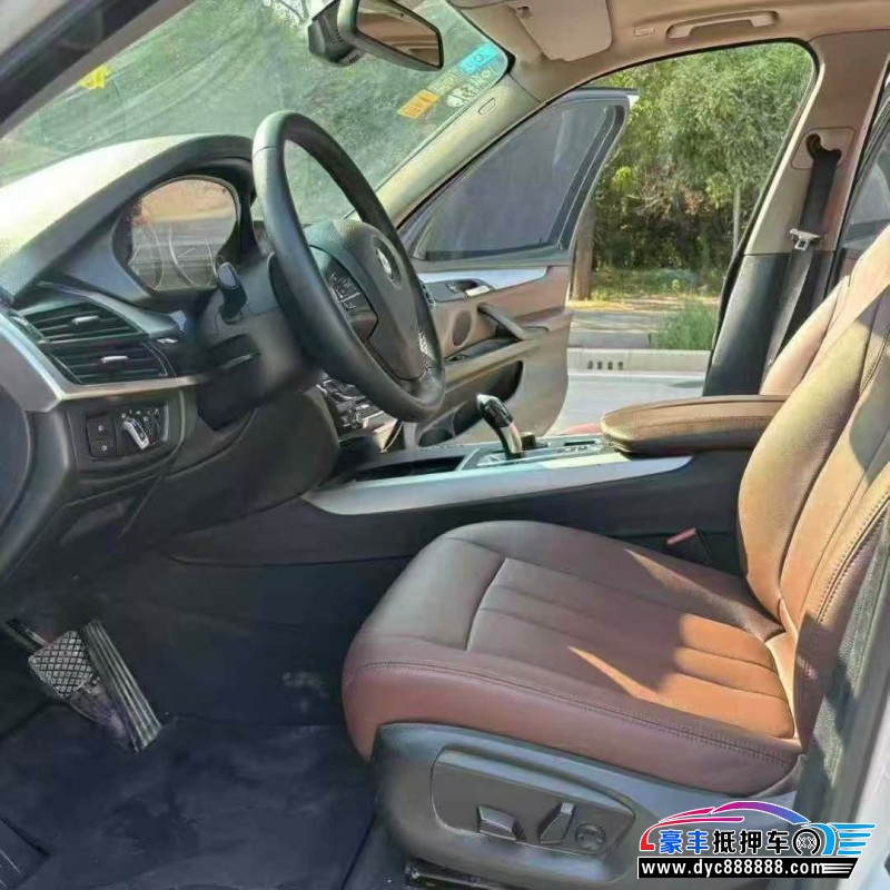 17年宝马X5轿车抵押车出售