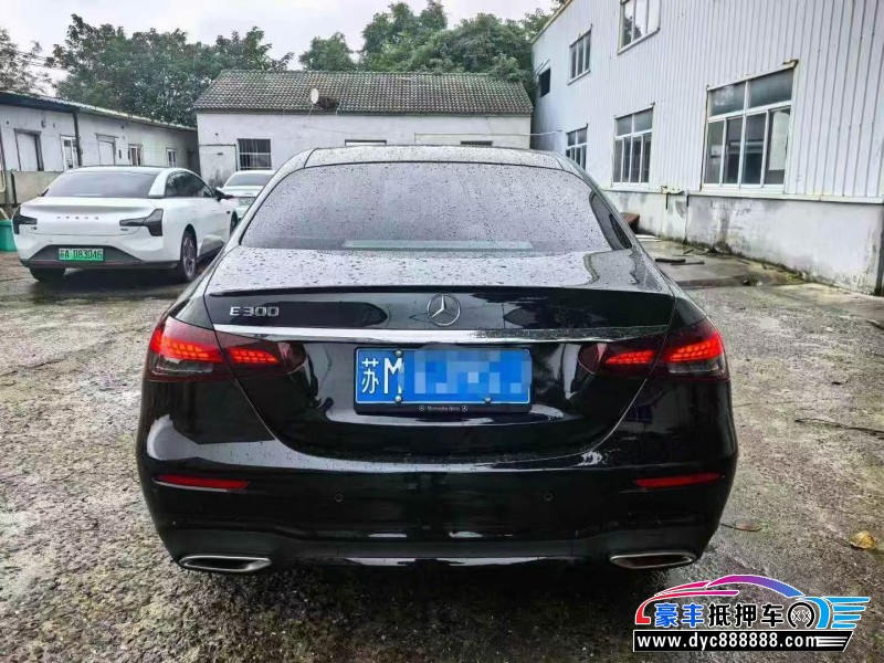 23年奔驰E轿车抵押车出售
