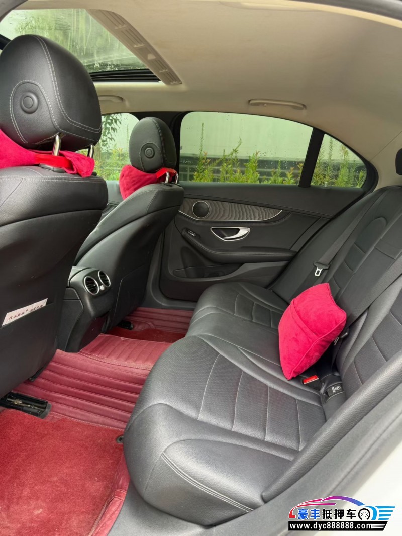 15年奔驰C轿车抵押车出售