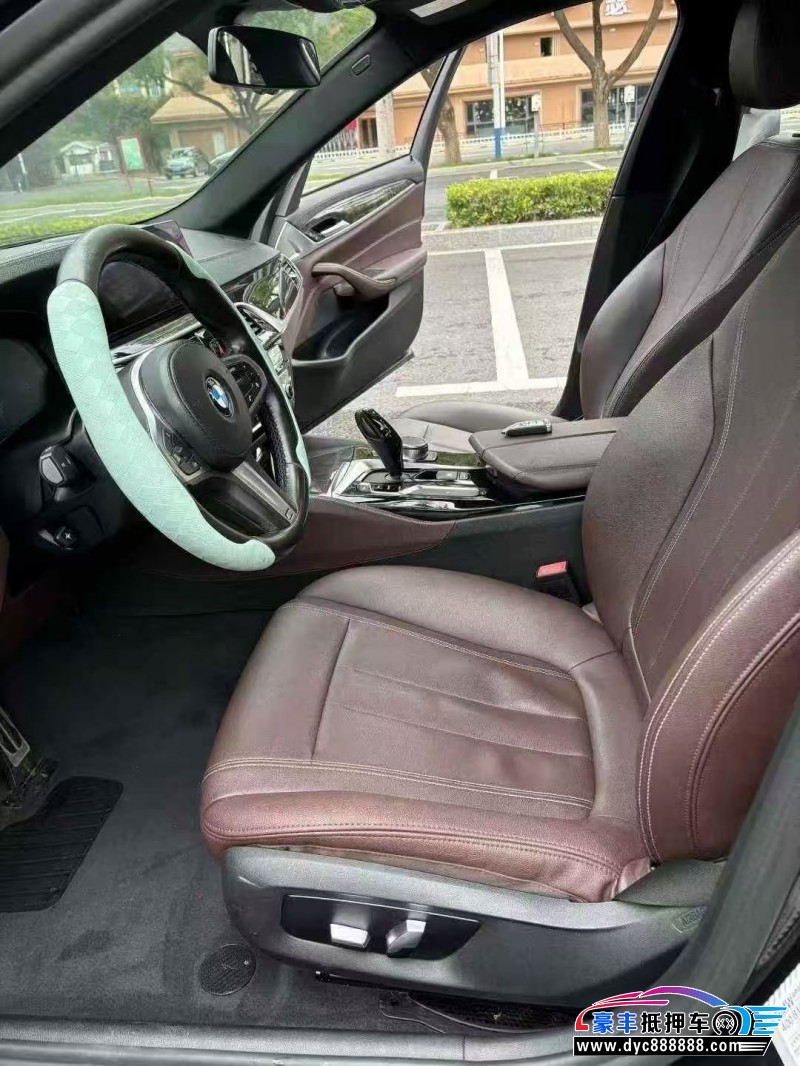 19年宝马5系轿车抵押车出售