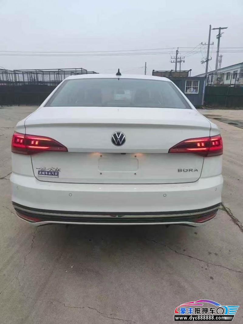 25年大众宝来轿车抵押车出售