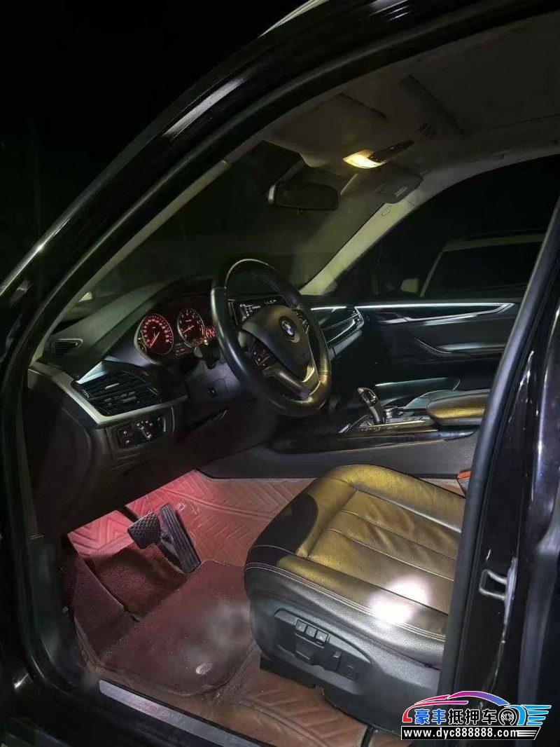 14年宝马X5轿车抵押车出售