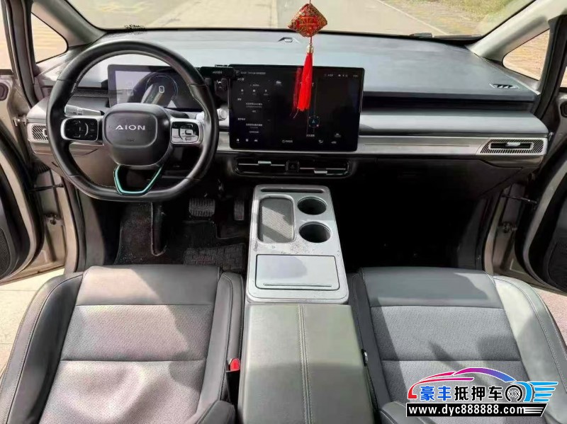 23年埃安Y70轿车抵押车出售