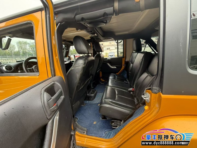 14年Jeep牧马人轿车抵押车出售