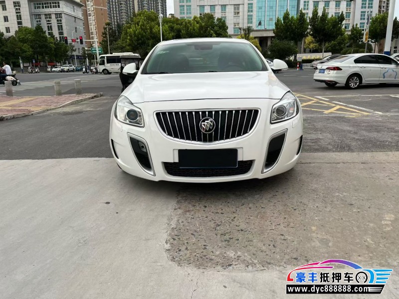 13年别克君威轿车抵押车出售