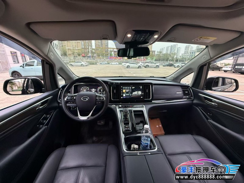 22年传祺M8轿车抵押车出售