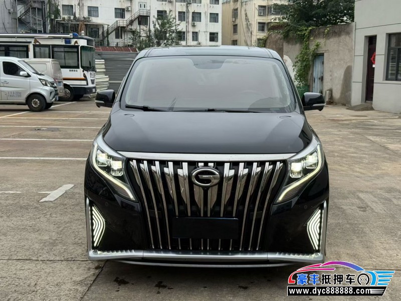 22年传祺M8轿车抵押车出售