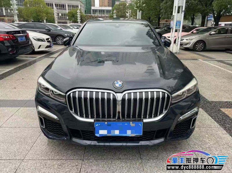 21年宝马7系轿车抵押车出售