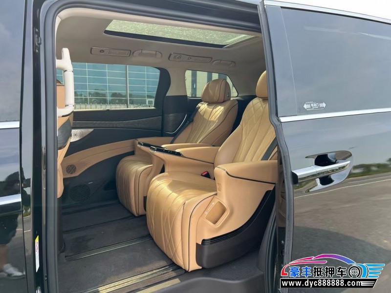 24年腾势D9轿车抵押车出售