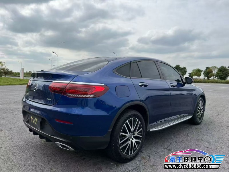 20年奔驰GLC轿车抵押车出售