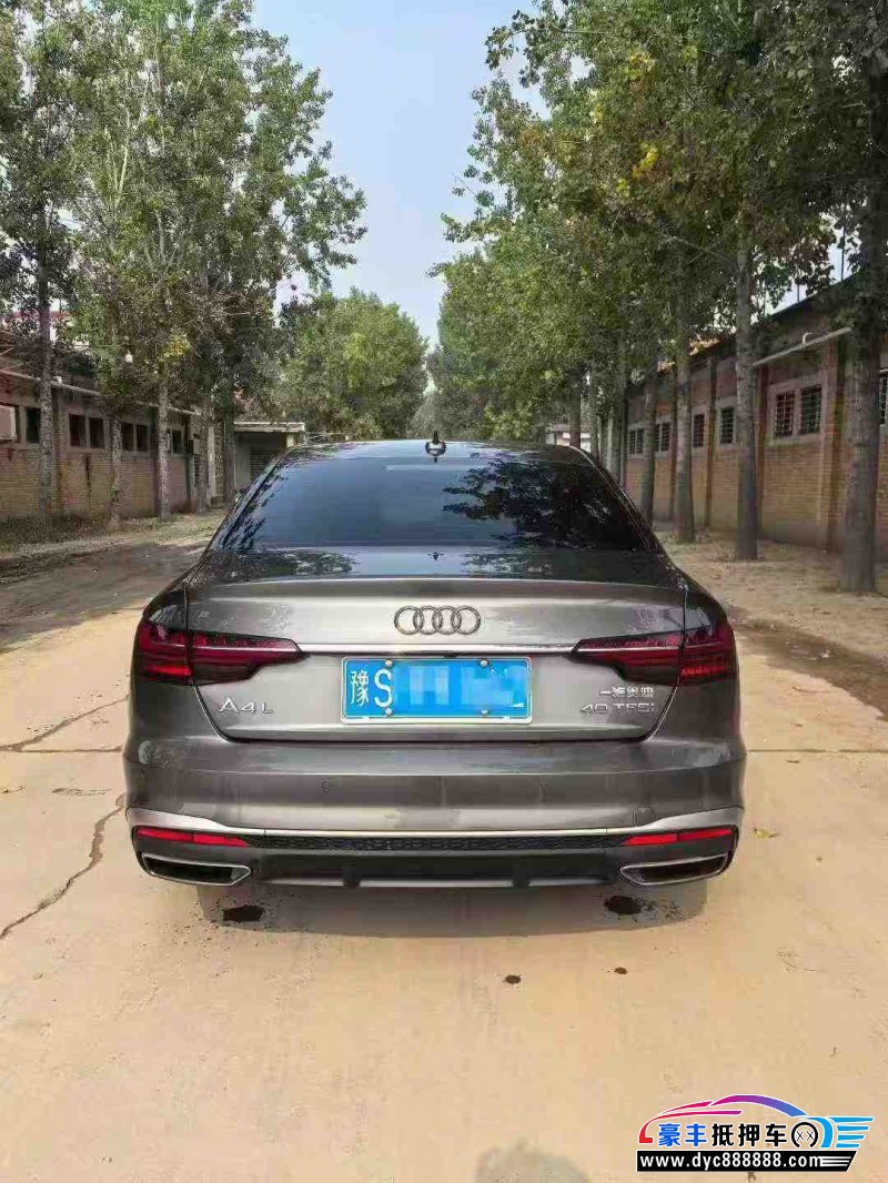22年奥迪A4L轿车抵押车出售