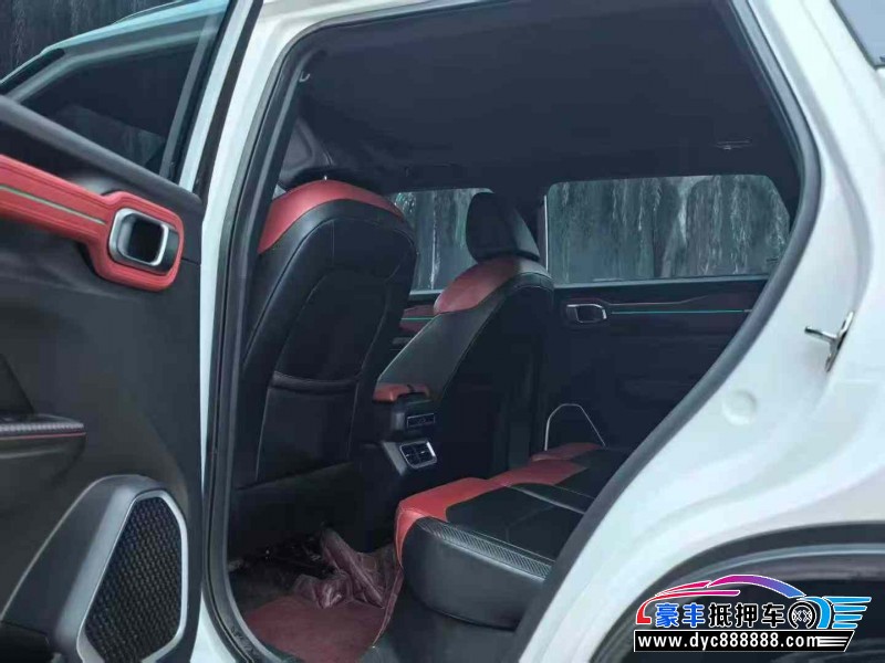 20年吉利ICON轿车抵押车出售