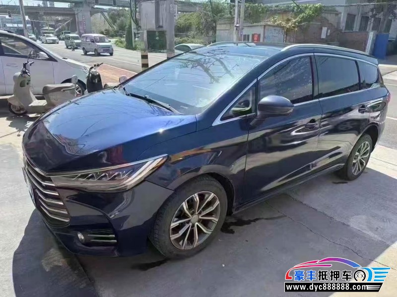 20年比亚迪宋轿车抵押车出售