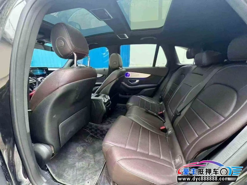 20年奔驰GLC轿车抵押车出售