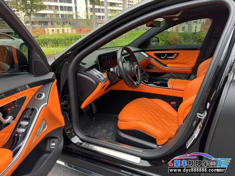 22年奔驰S轿车抵押车出售