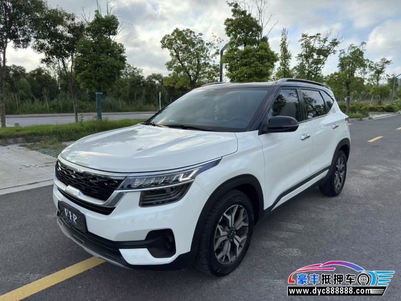 21年起亚KX3轿车抵押车出售