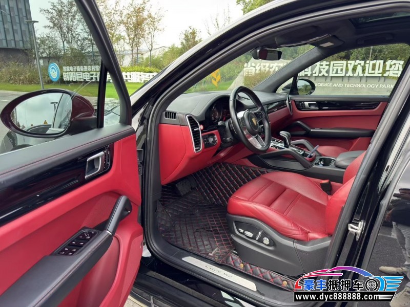 20年保时捷卡宴SUV抵押车出售