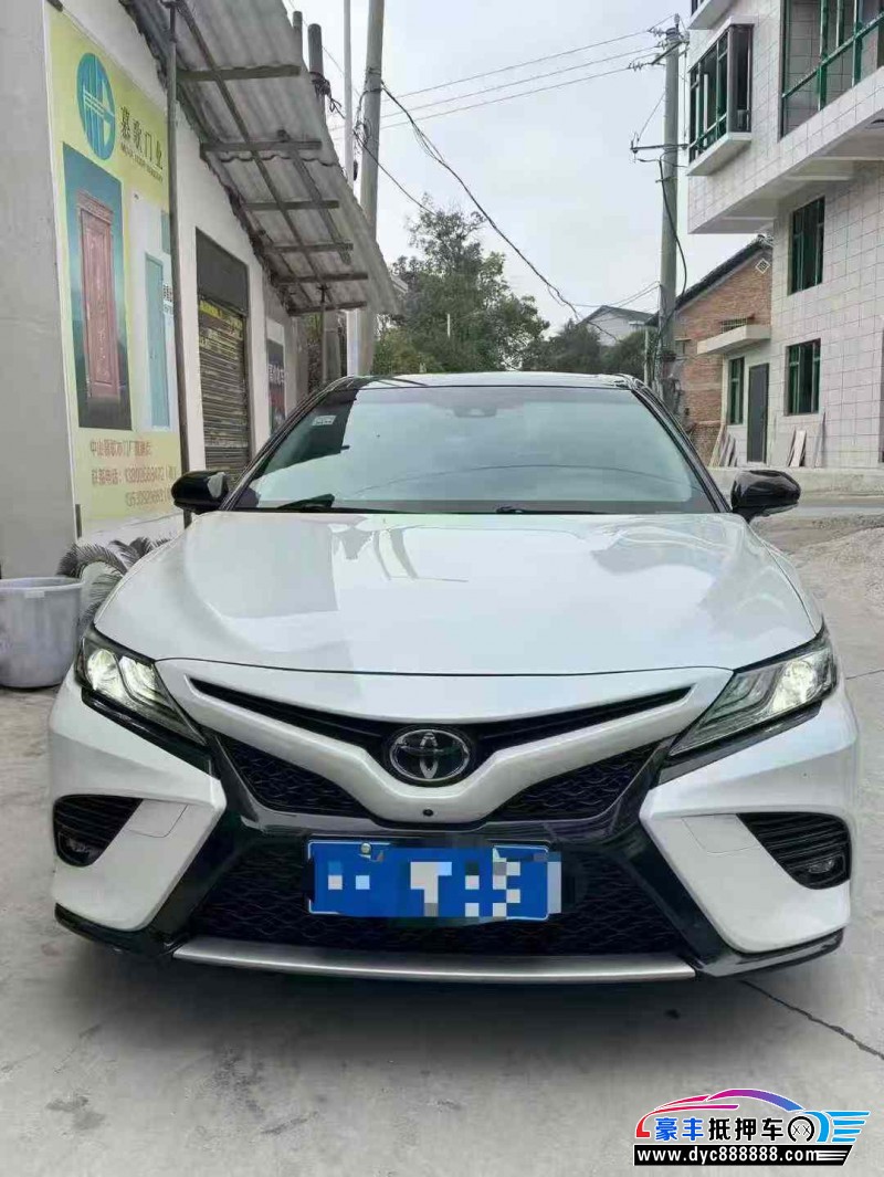 19年丰田凯美瑞轿车抵押车出售