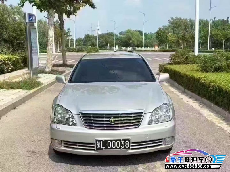 06年丰田皇冠轿车抵押车出售