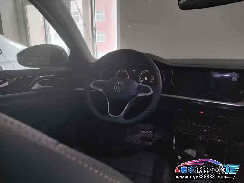 25年大众帕萨特轿车抵押车出售