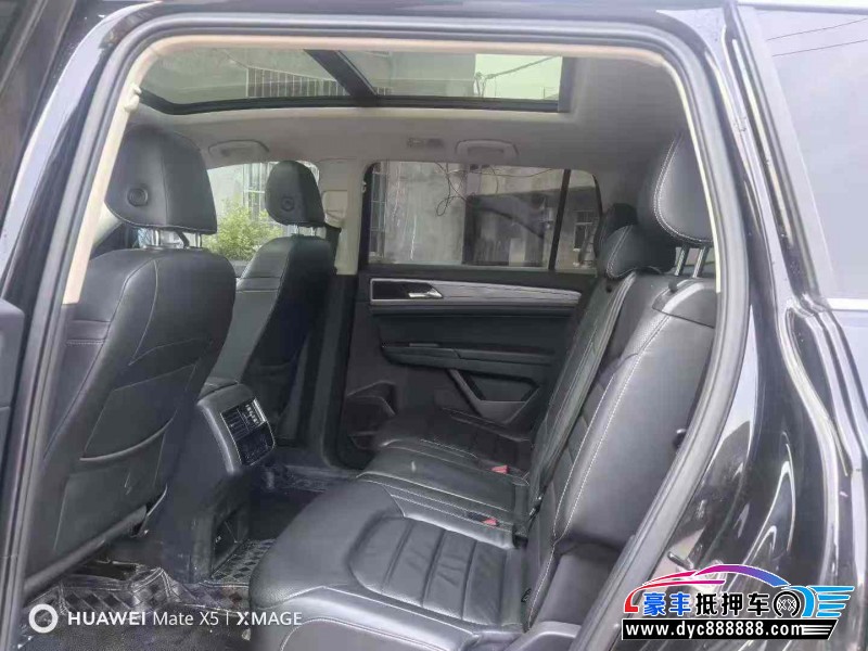 18年大众途昂轿车抵押车出售