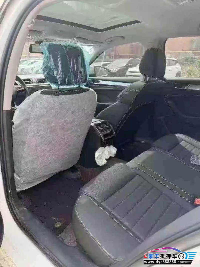 24年斯柯达速派轿车抵押车出售