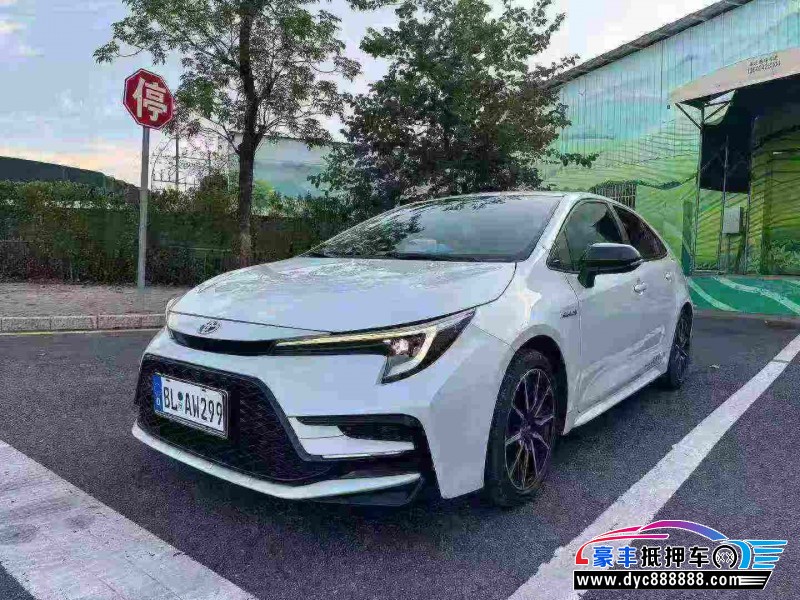 23年丰田雷凌轿车抵押车出售