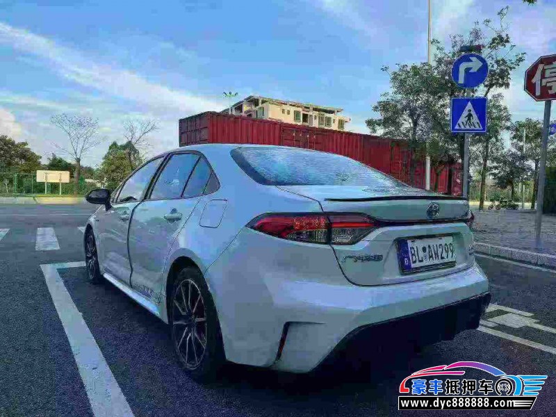 23年丰田雷凌轿车抵押车出售