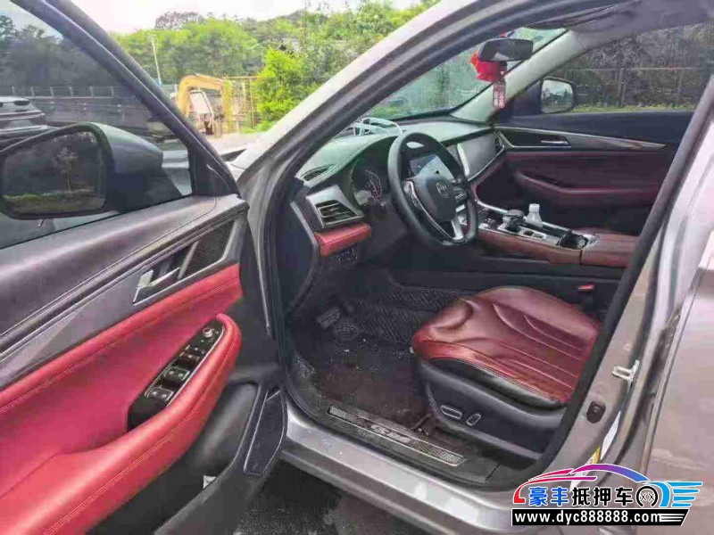 21年长安长安cs85轿车抵押车出售