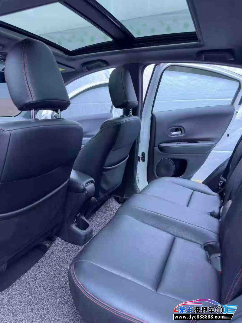 18年本田XRV轿车抵押车出售