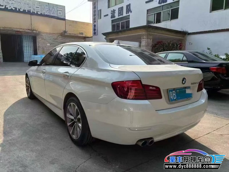 17年宝马5系轿车抵押车出售