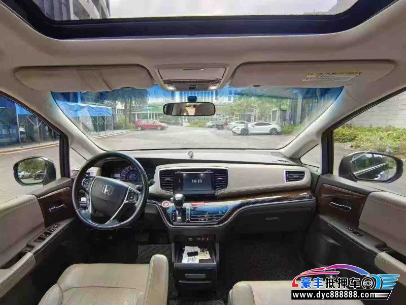 17年本田奥德赛轿车抵押车出售