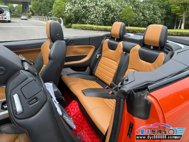 19年路虎揽胜极光SUV抵押车出售