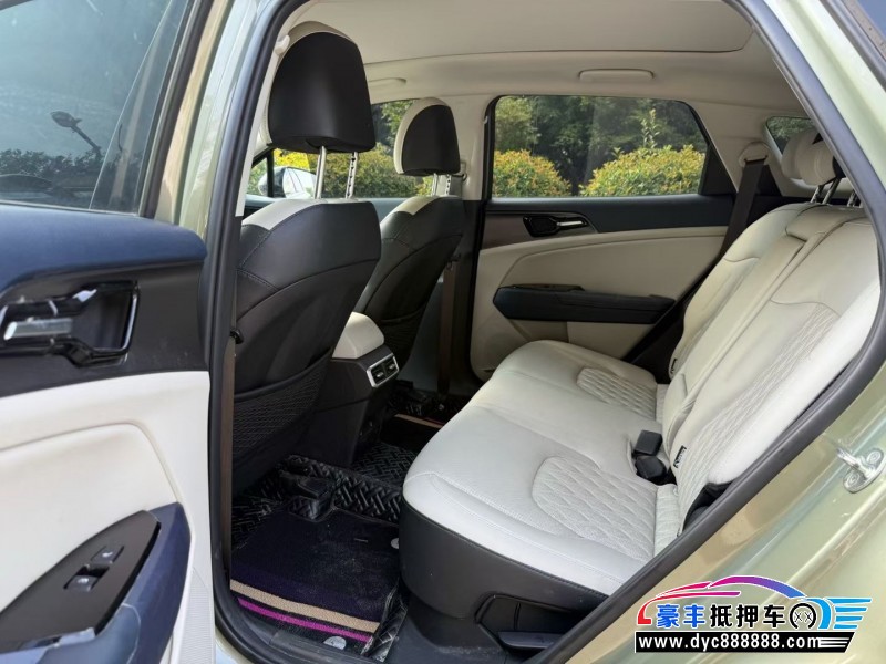 22年起亚狮铂拓界SUV抵押车出售