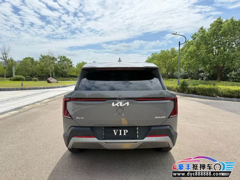 24年起亚EV5SUV抵押车出售